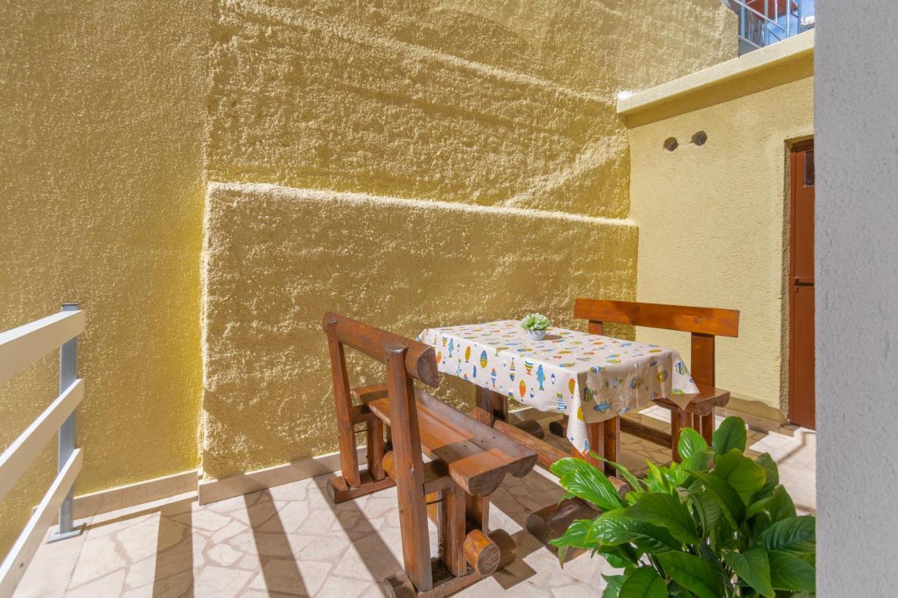 City Apartment 4 & 6 Makarska Eksteriør billede