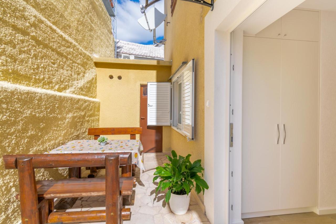 City Apartment 4 & 6 Makarska Eksteriør billede